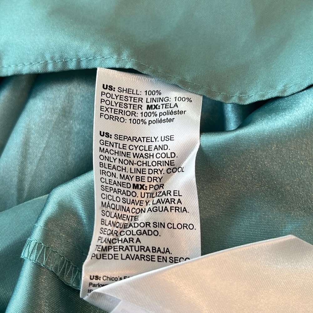 WHBM EMBROIDERED LACE FIT & FLARE DRESS - Picture 13 of 13